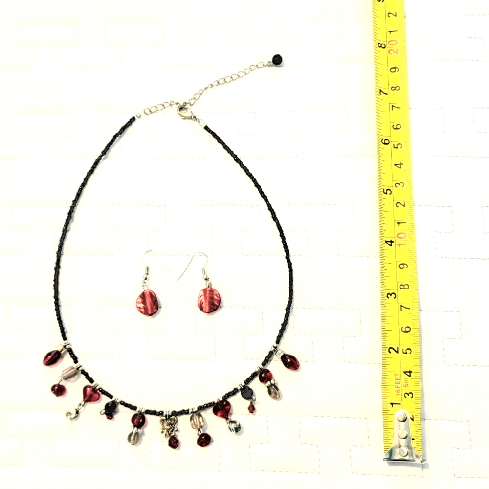 Necklace set - Picture 2 of 5
